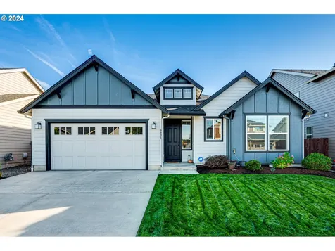 9901 NE 104th Way Vancouver WA 98662