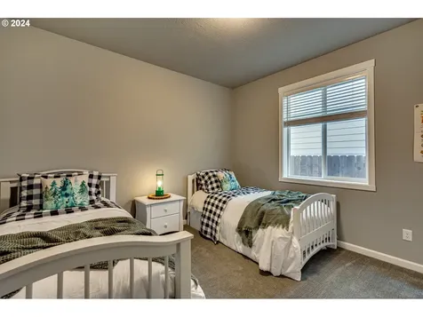 9901 NE 104th Way Vancouver WA 98662