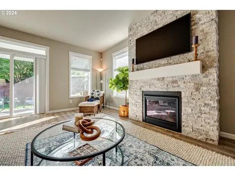 9901 NE 104th Way Vancouver WA 98662