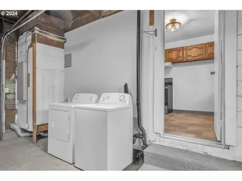 5307 SE 108th Avenue Portland OR 97266