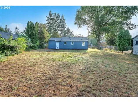 5307 SE 108th Avenue Portland OR 97266