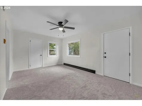 5307 SE 108th Avenue Portland OR 97266