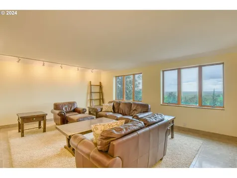 47955 Street Andrews Road Pendleton OR 97801