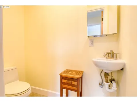 47955 Street Andrews Road Pendleton OR 97801