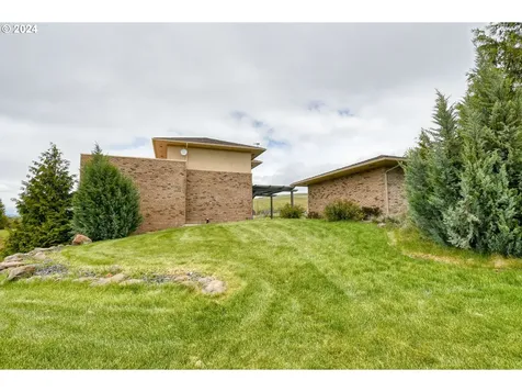 47955 Street Andrews Road Pendleton OR 97801