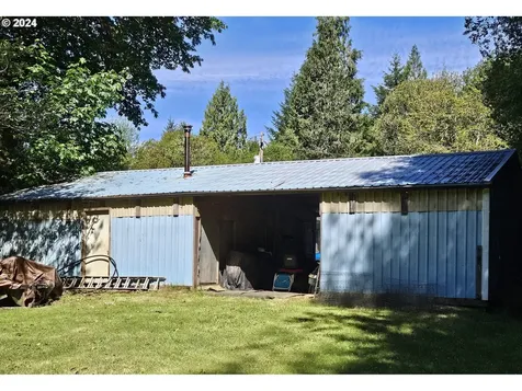 96459 Wren Smith Road Coos Bay OR 97420