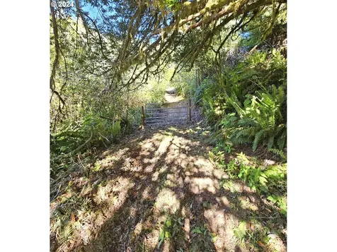 96459 Wren Smith Road Coos Bay OR 97420