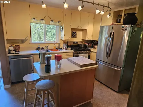 96459 Wren Smith Road Coos Bay OR 97420