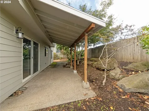6120 Lynne Court Gladstone OR 97027