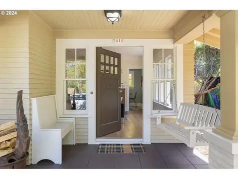 5410 Ne 16th Avenue Portland OR 97211