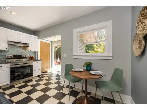 5410 Ne 16th Avenue Portland OR 97211