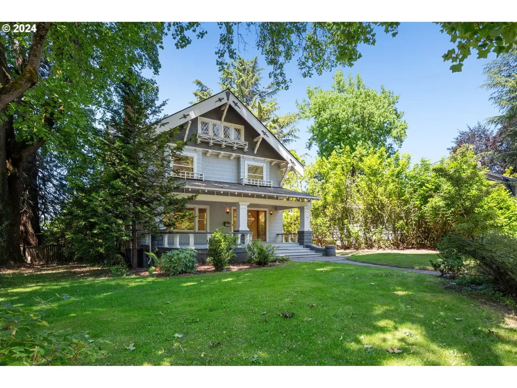 1341 SE 55th Avenue Portland OR 97215