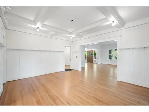1341 SE 55th Avenue Portland OR 97215