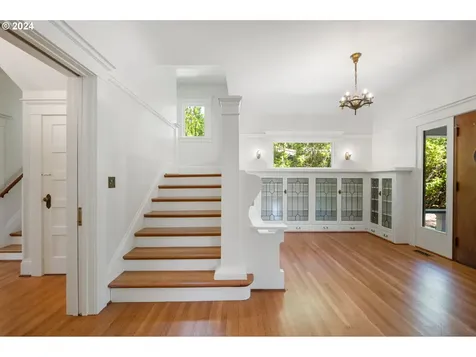 1341 SE 55th Avenue Portland OR 97215