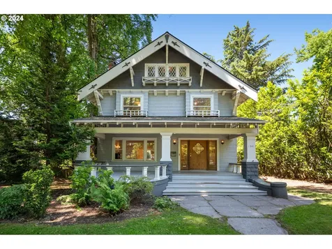 1341 SE 55th Avenue Portland OR 97215