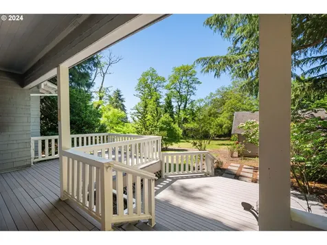 1341 SE 55th Avenue Portland OR 97215