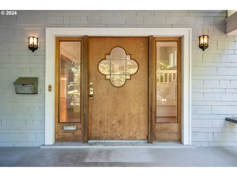 1341 SE 55th Avenue Portland OR 97215