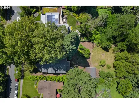 1341 SE 55th Avenue Portland OR 97215