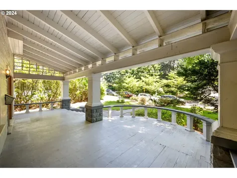 1341 SE 55th Avenue Portland OR 97215