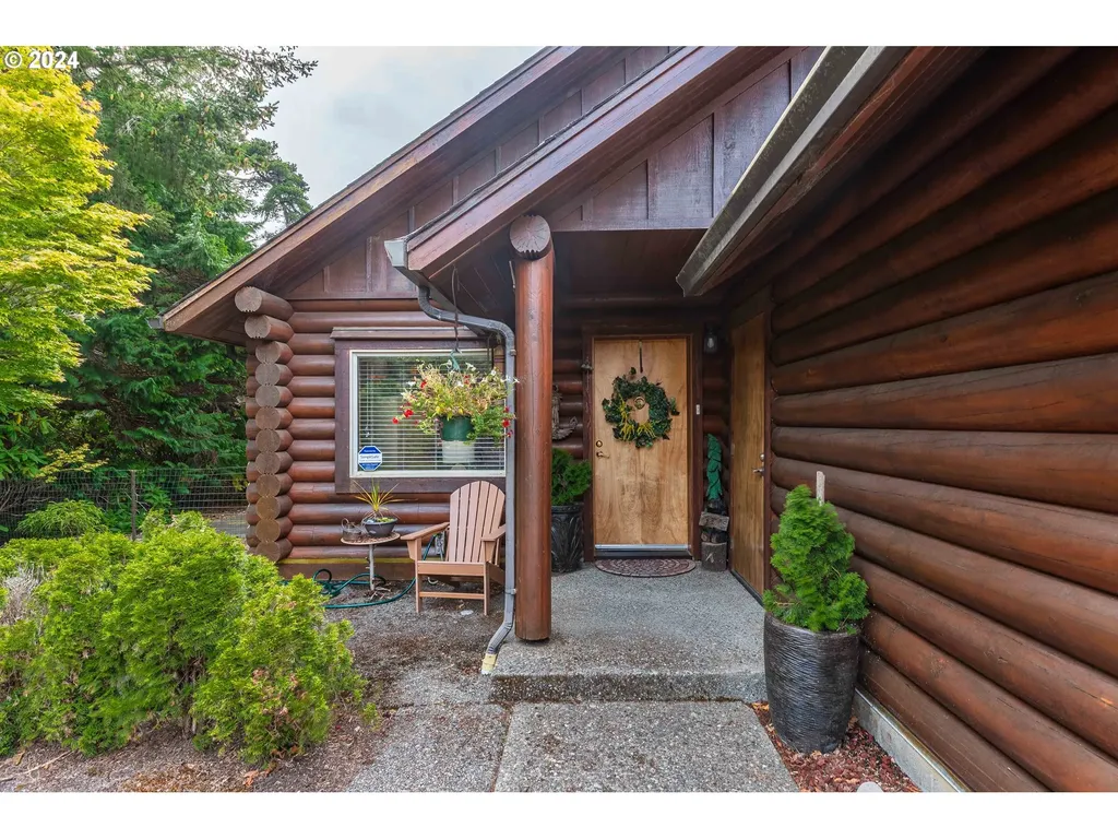 760 Crocker Avenue Coos Bay OR 97420