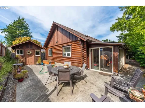 760 Crocker Avenue Coos Bay OR 97420