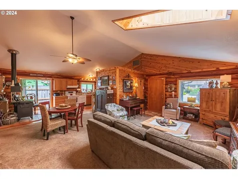 760 Crocker Avenue Coos Bay OR 97420