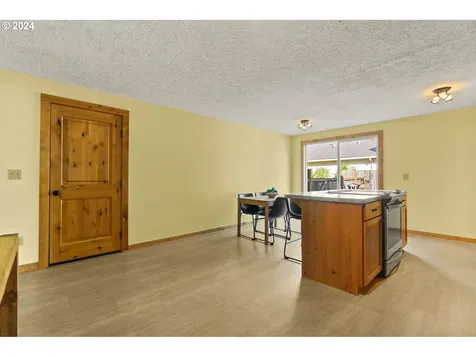 202 Frances Street Molalla OR 97038