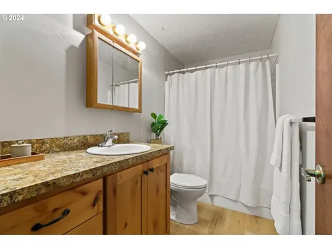 202 Frances Street Molalla OR 97038