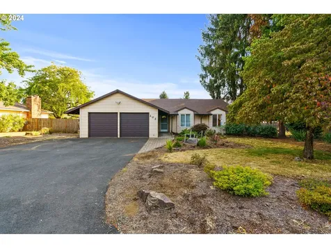 202 Frances Street Molalla OR 97038