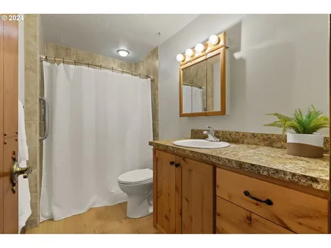 202 Frances Street Molalla OR 97038