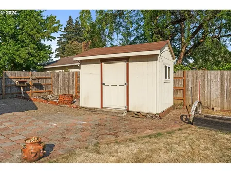 202 Frances Street Molalla OR 97038