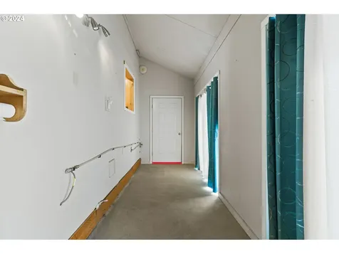 202 Frances Street Molalla OR 97038