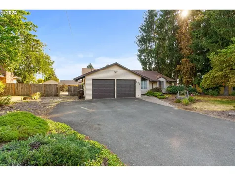 202 Frances Street Molalla OR 97038