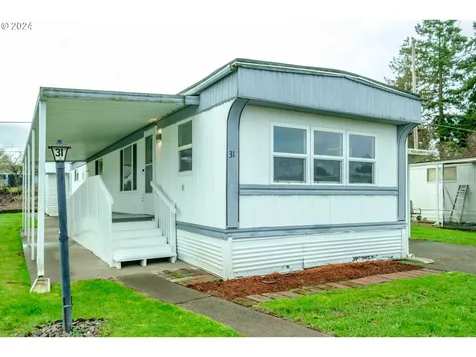 204 Cascade Drive Lebanon OR 97355