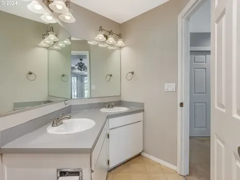 9337 SW Tonopah Street Tualatin OR 97062