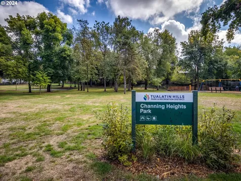 6955 SW Hyland Way Beaverton OR 97008