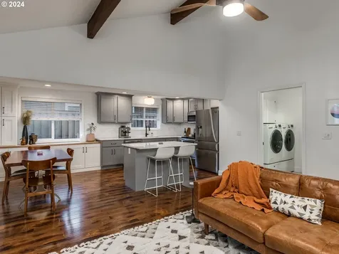6955 SW Hyland Way Beaverton OR 97008