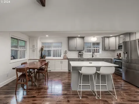 6955 SW Hyland Way Beaverton OR 97008