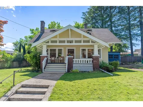 61 Ne 41st Avenue Portland OR 97232
