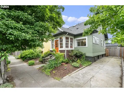 3427 N Gantenbein Avenue Portland OR 97227
