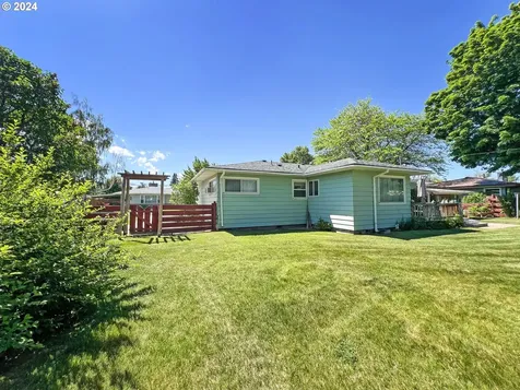 3410 9th Drive Baker City OR 97814