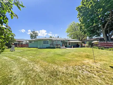 3410 9th Drive Baker City OR 97814