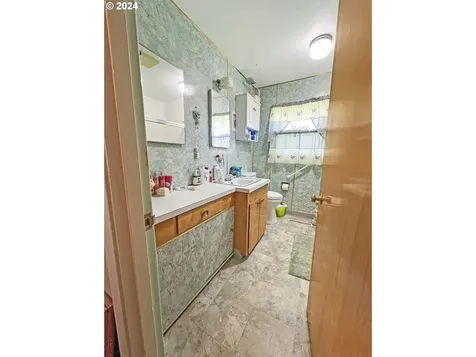 3410 9th Drive Baker City OR 97814