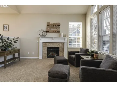 4712 E Masters Drive Newberg OR 97132