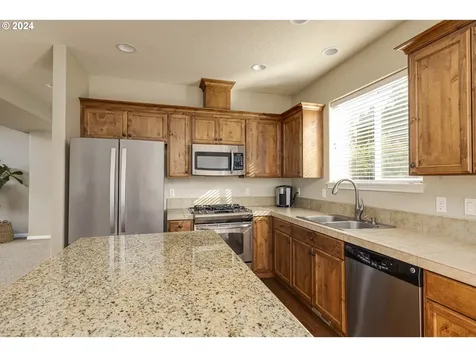 4712 E Masters Drive Newberg OR 97132