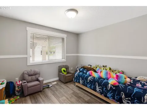 817 SE 7th Court Battle Ground WA 98604