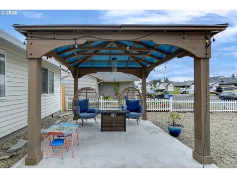 817 SE 7th Court Battle Ground WA 98604