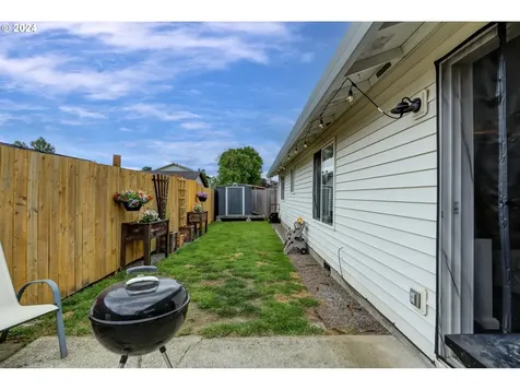 817 SE 7th Court Battle Ground WA 98604