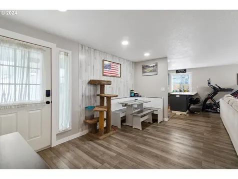 817 SE 7th Court Battle Ground WA 98604