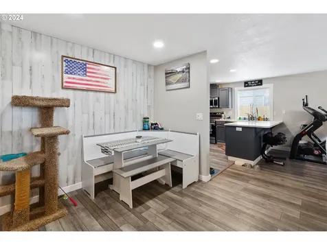 817 SE 7th Court Battle Ground WA 98604